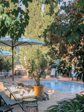 CAN FRESSA Apartments in a Manor house with bodega
